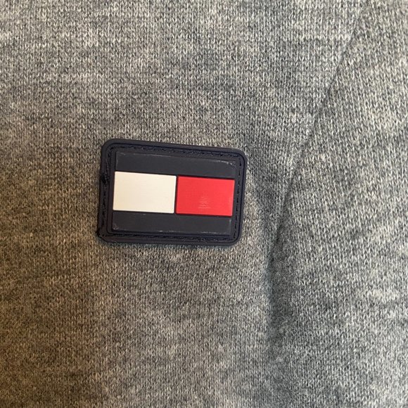 Tommy Hilfiger Sports Sweater - Picture 3 of 5